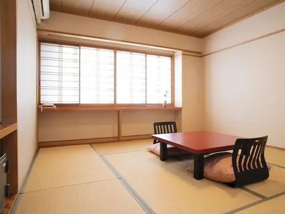 Traditional Oda, Özel Banyo (JP Style, 5 People)