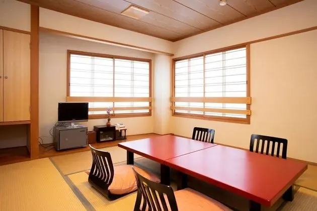 Traditional Oda, Özel Banyo (JP Style, 5 People)