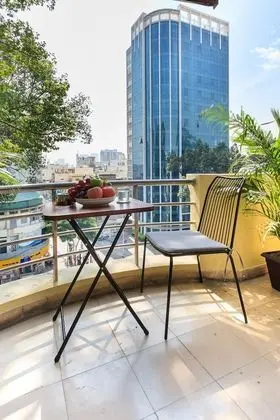 Family Oda, Balkon