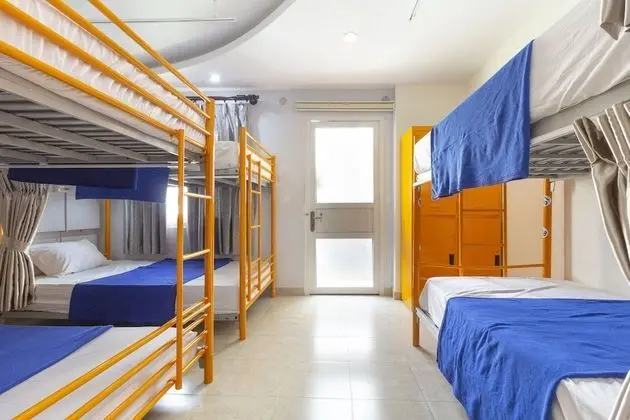 Standard Ortak Ranzalı Oda, Sadece kadınlar için