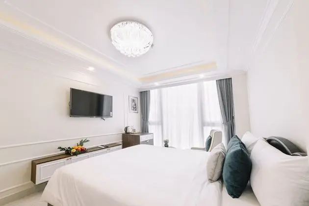 Premier Tek Büyük veya İki Ayrı Yataklı Oda (Suite)