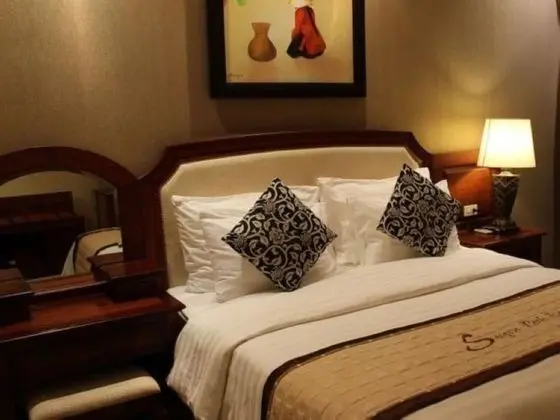 Deluxe Tek Büyük veya İki Ayrı Yataklı Oda, Bahçeli