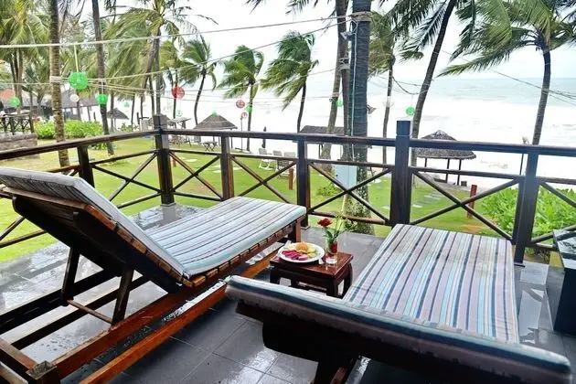 Beachfront Villa (VIP)