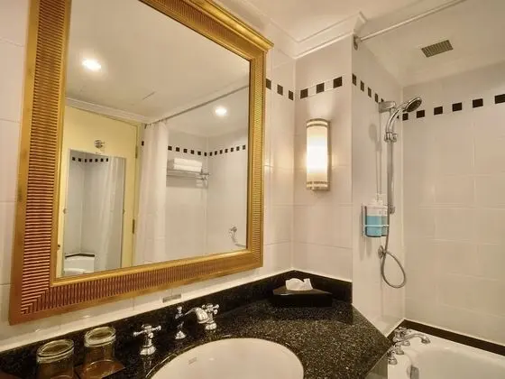 Club Tek Büyük veya İki Ayrı Yataklı Oda (Grand View)
