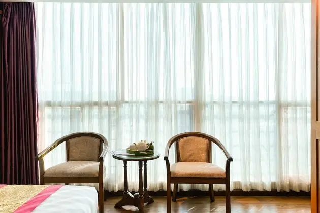 Deluxe Üç Kişilik Oda, Şehir Manzaralı