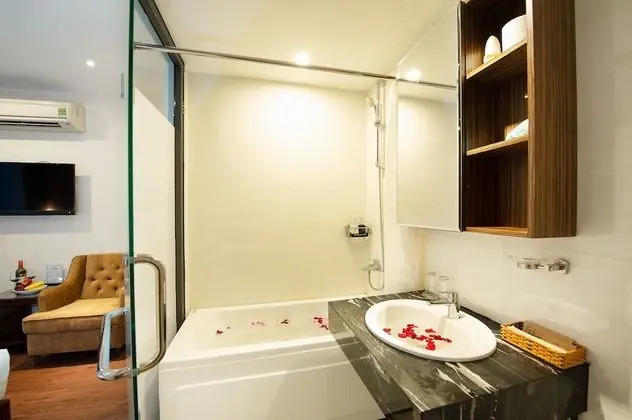 Deluxe Üç Kişilik Oda, Şehir Manzaralı