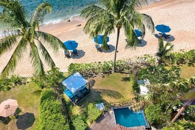 Beachfront Pool Villa