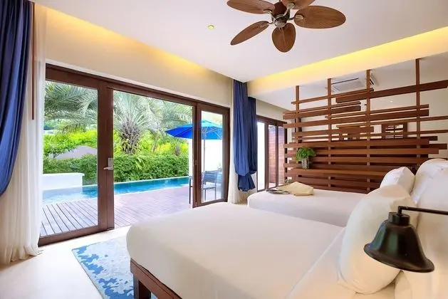 Deluxe Pool Villa