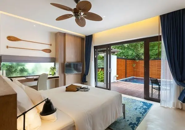 Deluxe Pool Villa