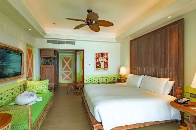 King Beach Villa