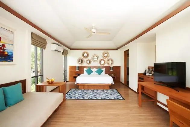 Beachfront Junior Suite