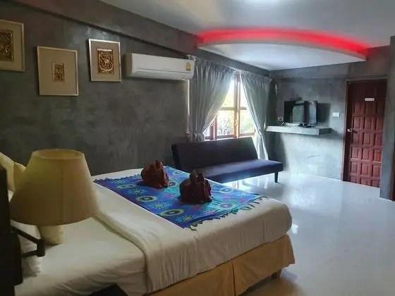 Deluxe Tek Büyük Yataklı Oda