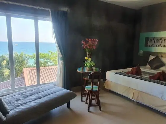 Superior Double Seaview