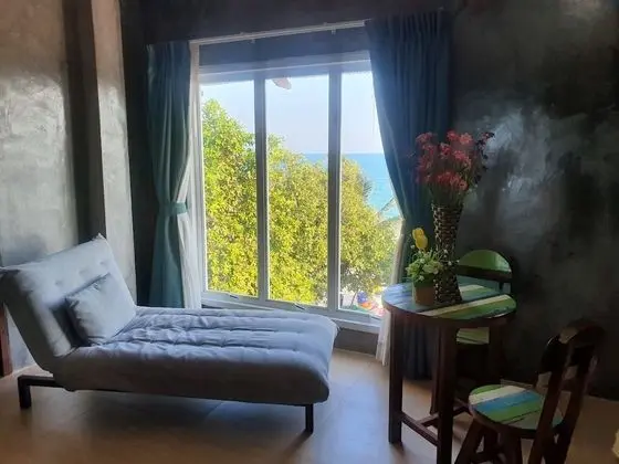 Superior Double Seaview