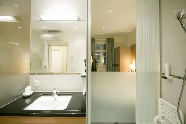 Economy Oda, 1 Çift Kişilik Yatak ((Business) Glass Wall Bathroom)