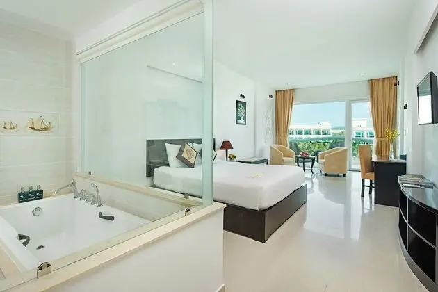 Deluxe Tek Büyük Yataklı Oda, Okyanus Manzaralı
