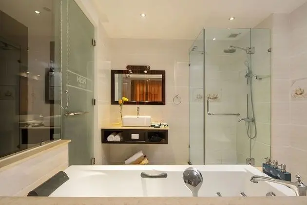 Deluxe Tek Büyük Yataklı Oda, Okyanus Manzaralı