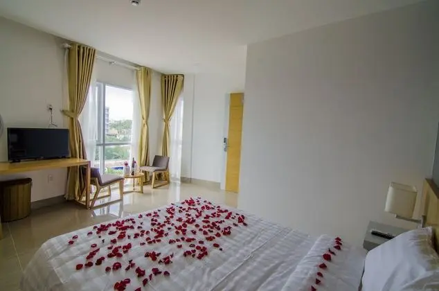 Deluxe Tek Büyük Yataklı Oda, Sigara İçilmez, Şehir Manzaralı