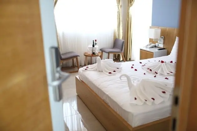 Deluxe Tek Büyük Yataklı Oda, Sigara İçilmez, Şehir Manzaralı
