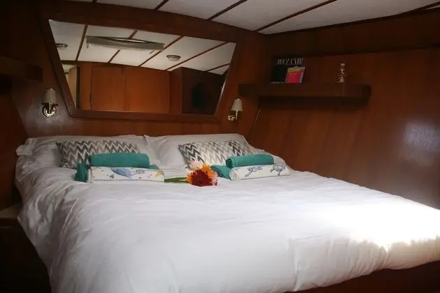 Kulübe, 1 Büyük (Queen) Boy Yatak, Ortak Banyo, Deniz Manzaralı