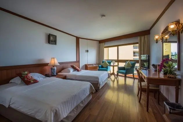 Deluxe room (Twin Bed)
