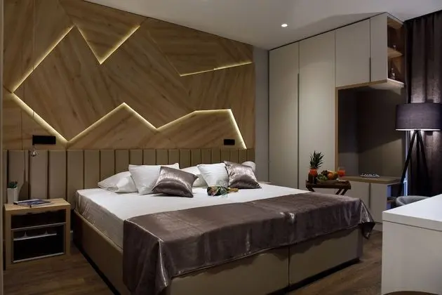 Deluxe Tek Büyük veya İki Ayrı Yataklı Oda, 1 En Büyük (King) Boy Yatak, Bahçe Manzaralı