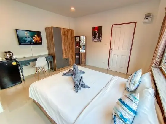 Tek Büyük Yataklı Oda, Balkon