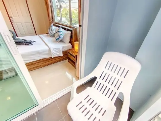 Tek Büyük Yataklı Oda, Balkon