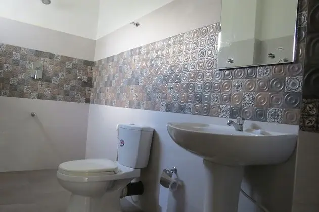 Deluxe Tek Büyük veya İki Ayrı Yataklı Oda, Bahçe Manzaralı, Zemin Kat