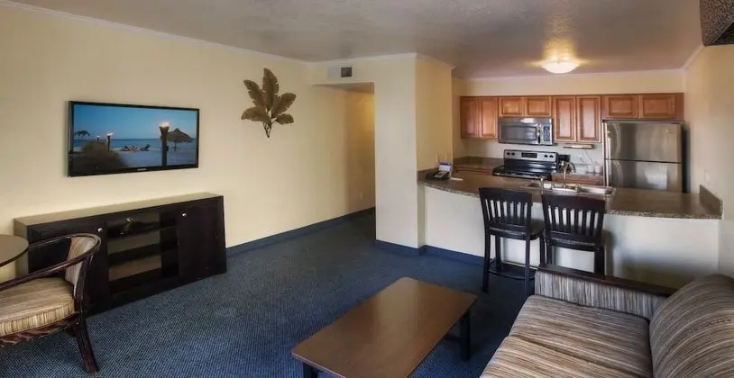Süit, Birden Çok Yatak (Two Bedroom Suite Pool View)