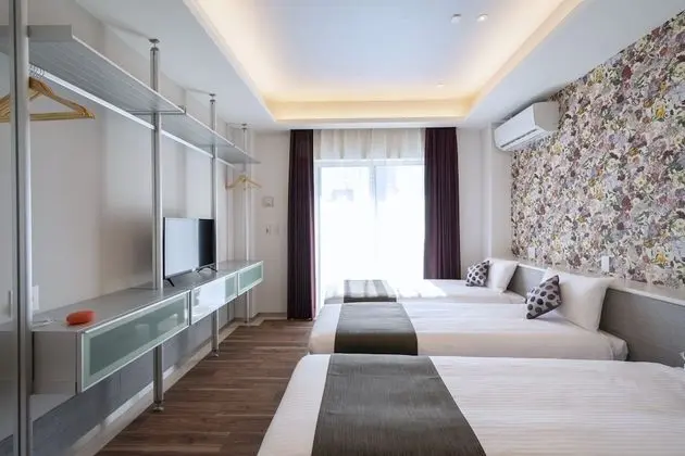 Deluxe Üç Kişilik Oda