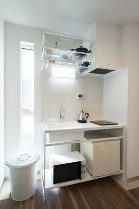 Üç Kişilik Oda, Teras