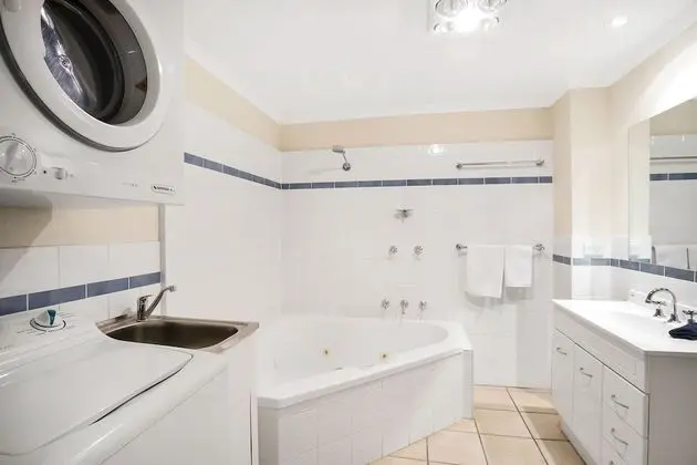 Apart Daire, 2 Yatak Odası, Göl Manzaralı