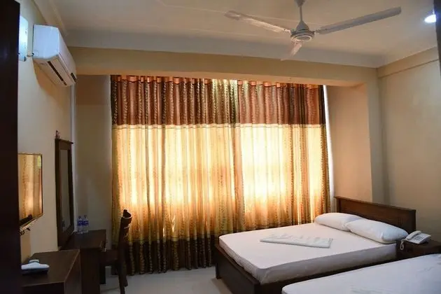 Deluxe Üç Kişilik Oda