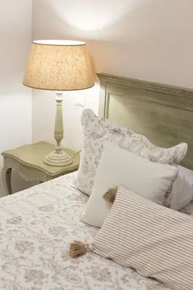 Standard Oda, Bahçe Manzaralı, Zemin Kat