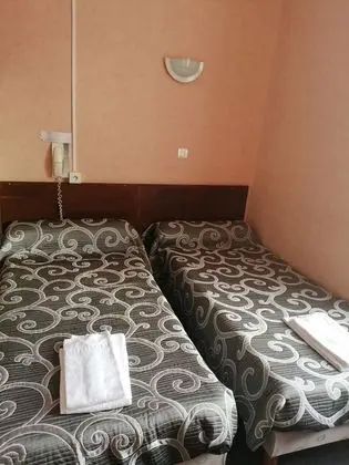 Tek Büyük veya İki Ayrı Yataklı Oda