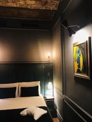 Classic Tek Büyük Yataklı Oda