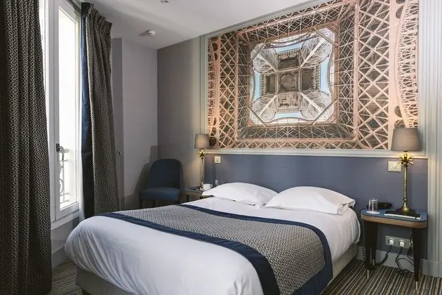 Standard Tek Büyük Yataklı Oda