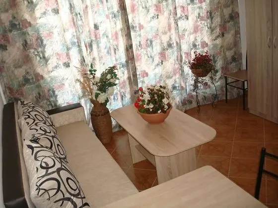 Standard Stüdyo, Balkon