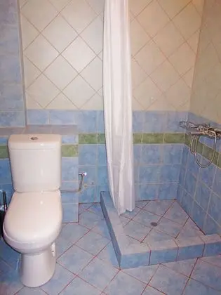 Üç Kişilik Oda