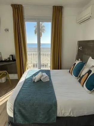 Tek Büyük Yataklı Oda, Deniz Manzaralı