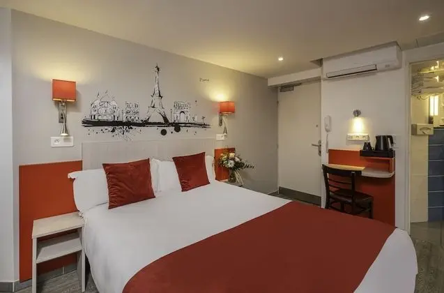 Standard Tek Büyük Yataklı Oda