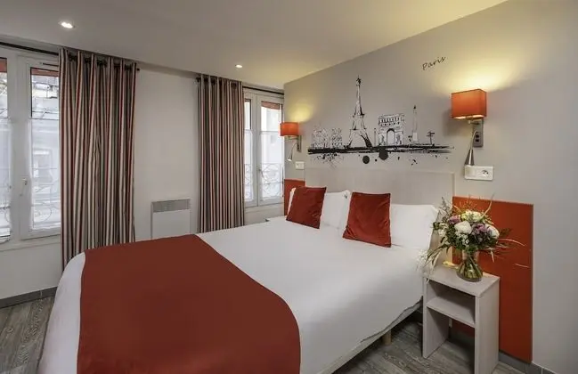 Standard Tek Büyük Yataklı Oda