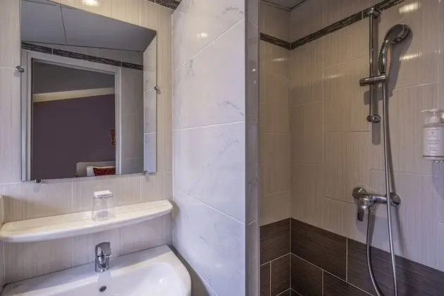 Standard Üç Kişilik Oda, 3 Tek Kişilik Yatak