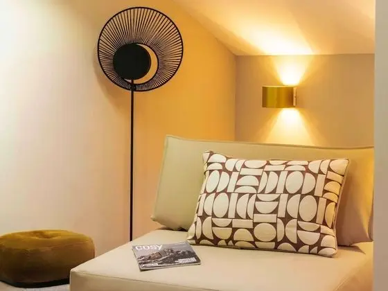 Classic Triple Room  (1 double bed and 1 single sleeping couch)