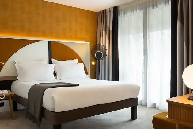 Classic Triple Room  (1 double bed and 1 single sleeping couch)