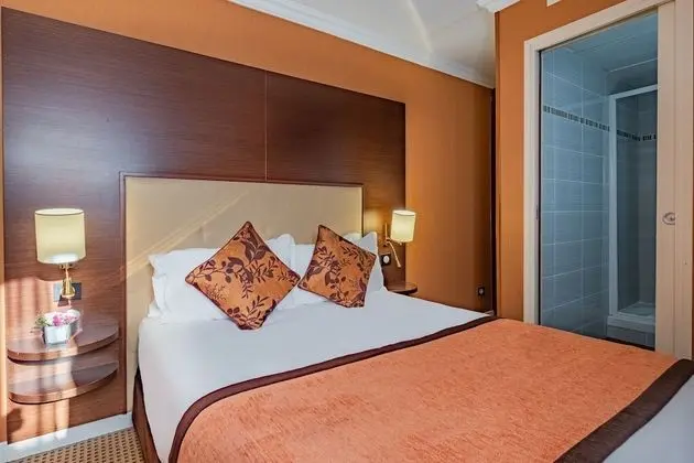 Superior Tek Büyük Yataklı Oda