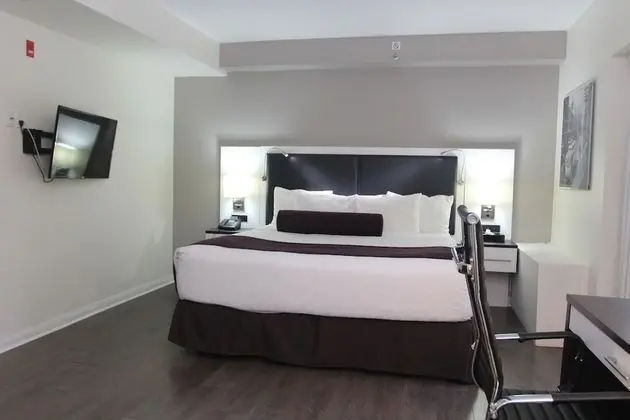 Standard Oda (Room Type determined at check in)