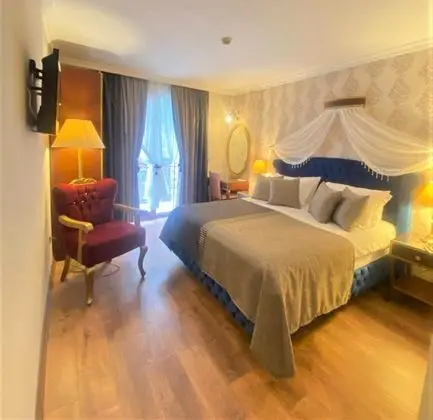 Standart Oda, Şehir Manzaralı