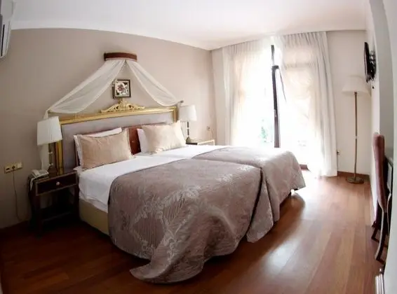 Standart Oda, Şehir Manzaralı
